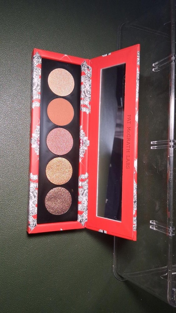 Pat McGrath Labs Luminous Legends Eye Shadow – Dawn Divinity