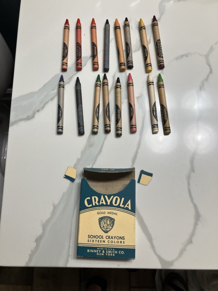 Vintage Crayola Crayons NO. 16