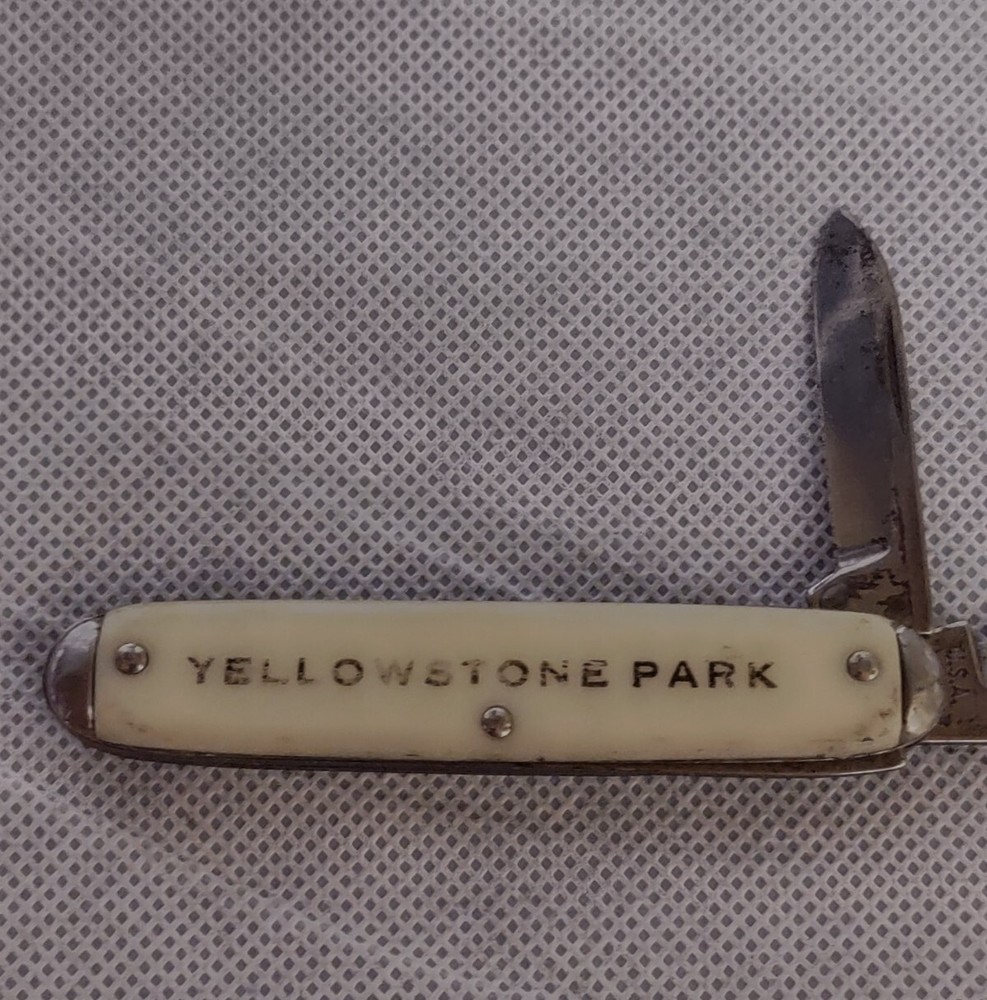 Yellowstone Park Pocket Knife USA