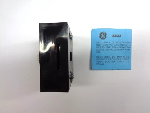 General Electric CR104PXF12 Push/Pull-Button Modification Module, New