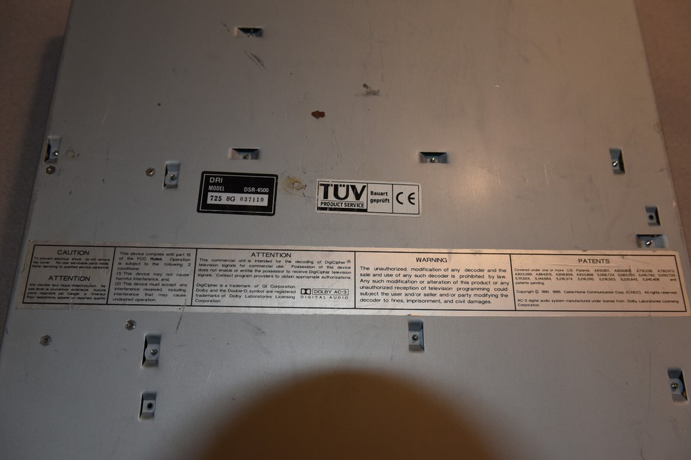 General Instruments DSR-4500 Commercial Satellite Receiver Decoder