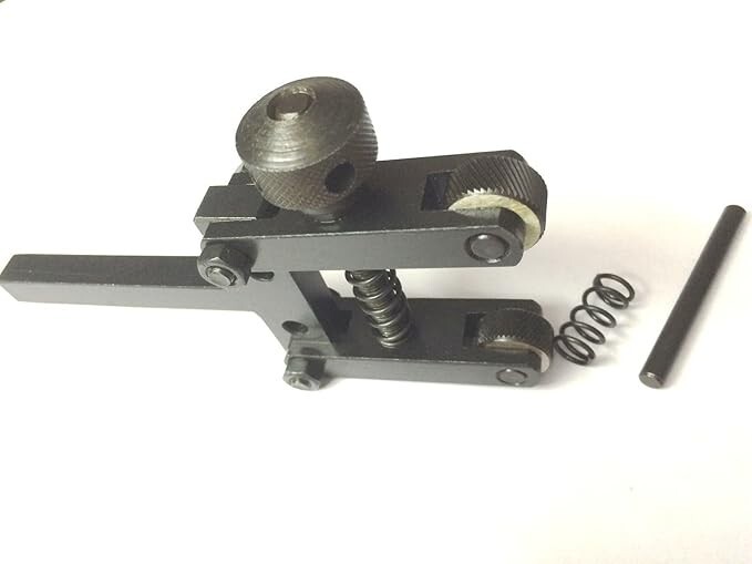 Spring Loaded Clamp Type Knurling Tool 2" Capacity for Lathes+ 4 Spare Knurls