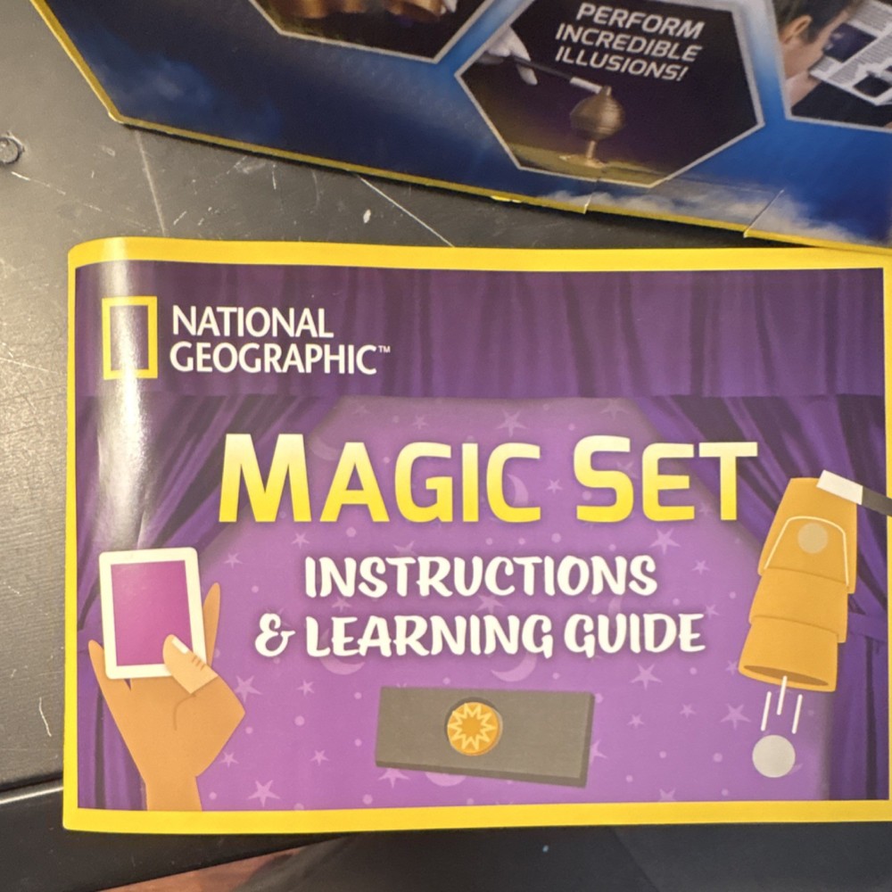 National Geographic Magic Set STEM 45 Tricks with Instructions & Learning Guide