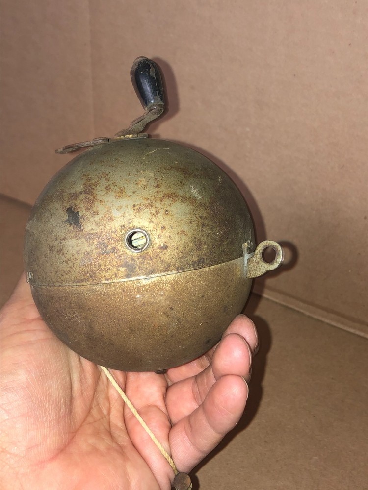 Antique SATURN Retractable Clothes Line Ball