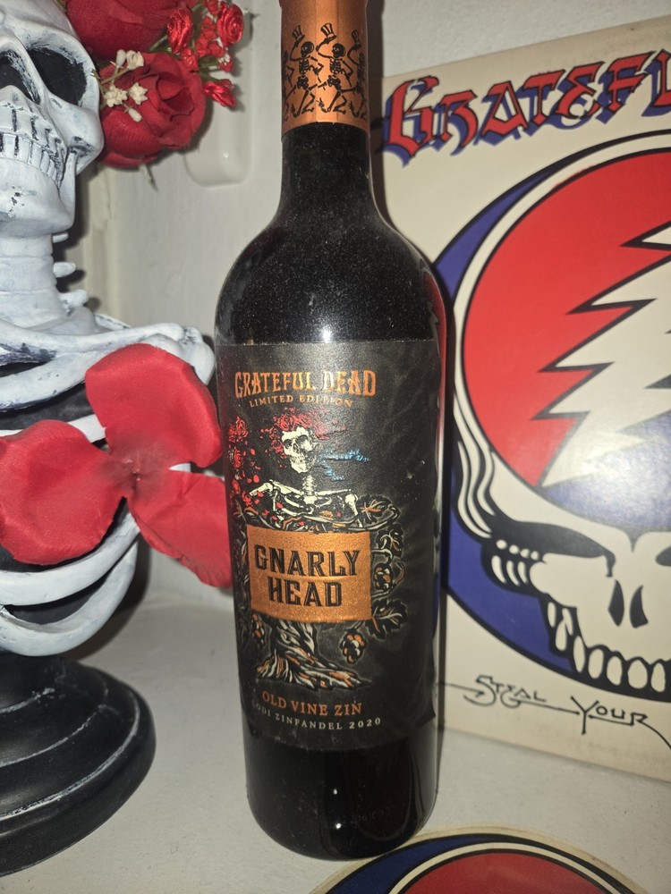 Grateful Dead Bertha Torso + Gnarly Head Wine!