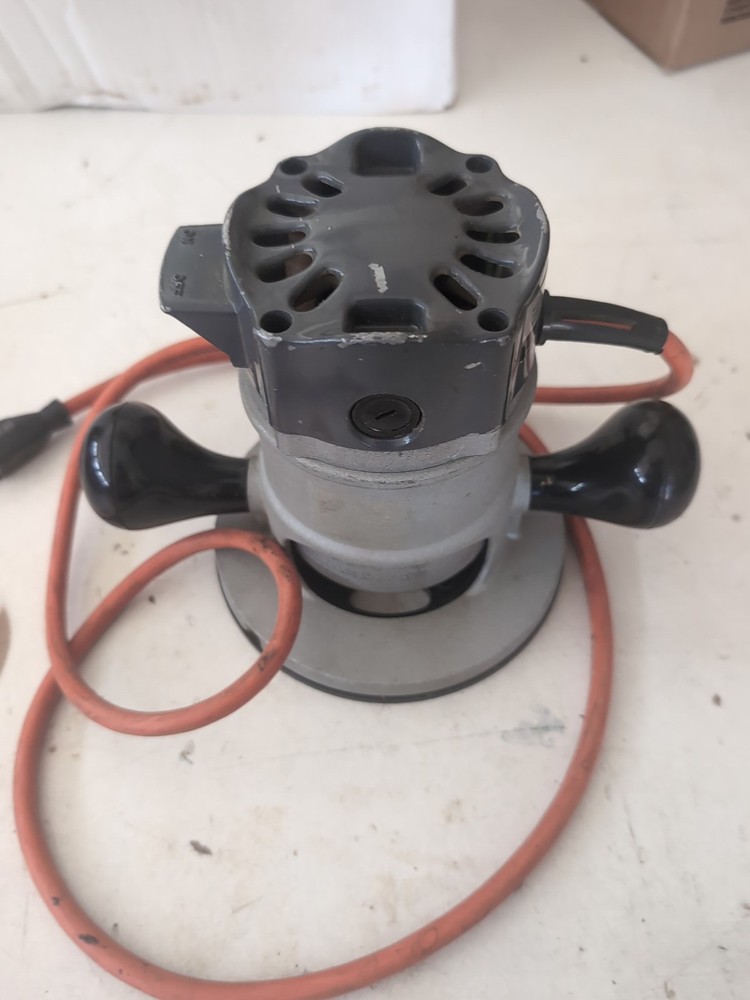 Black And Decker 7610 Router 120v