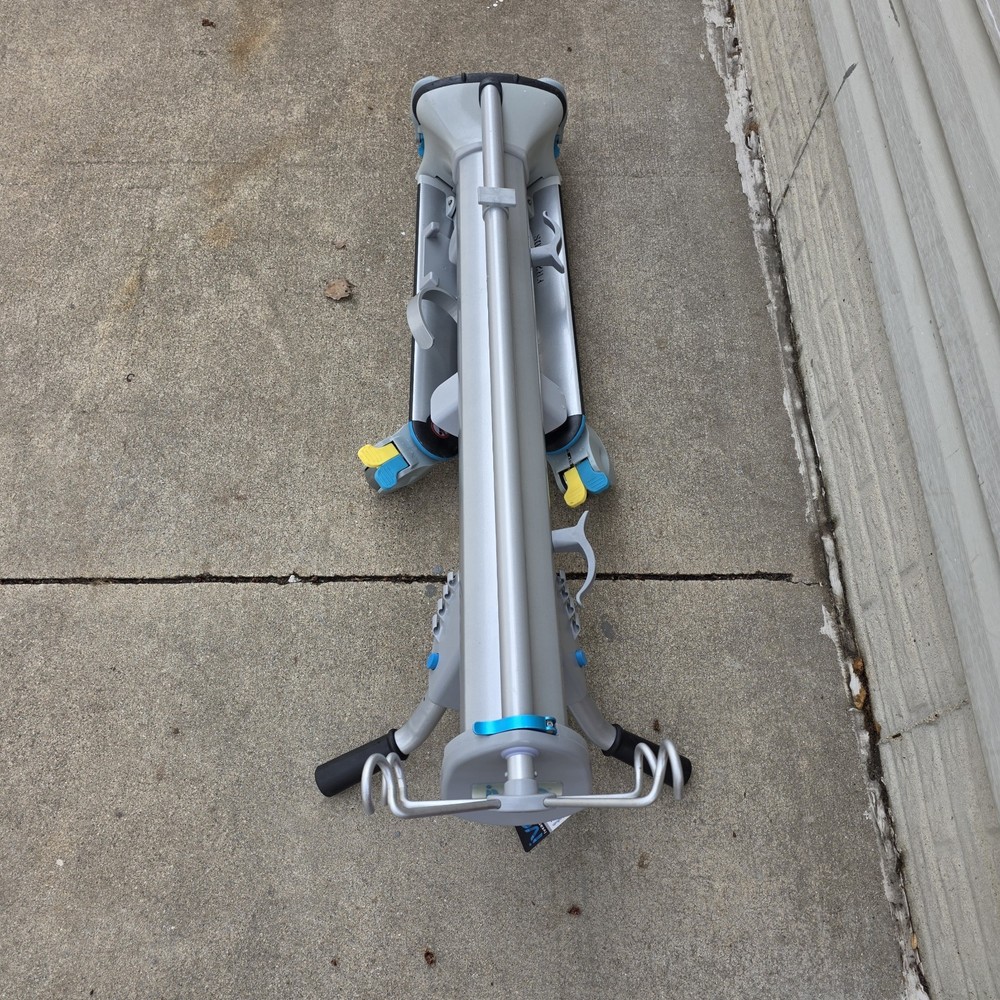 Firefly Medical IVEA 500A Mobile Ambulation Patient Cart Missing Front Wheels.