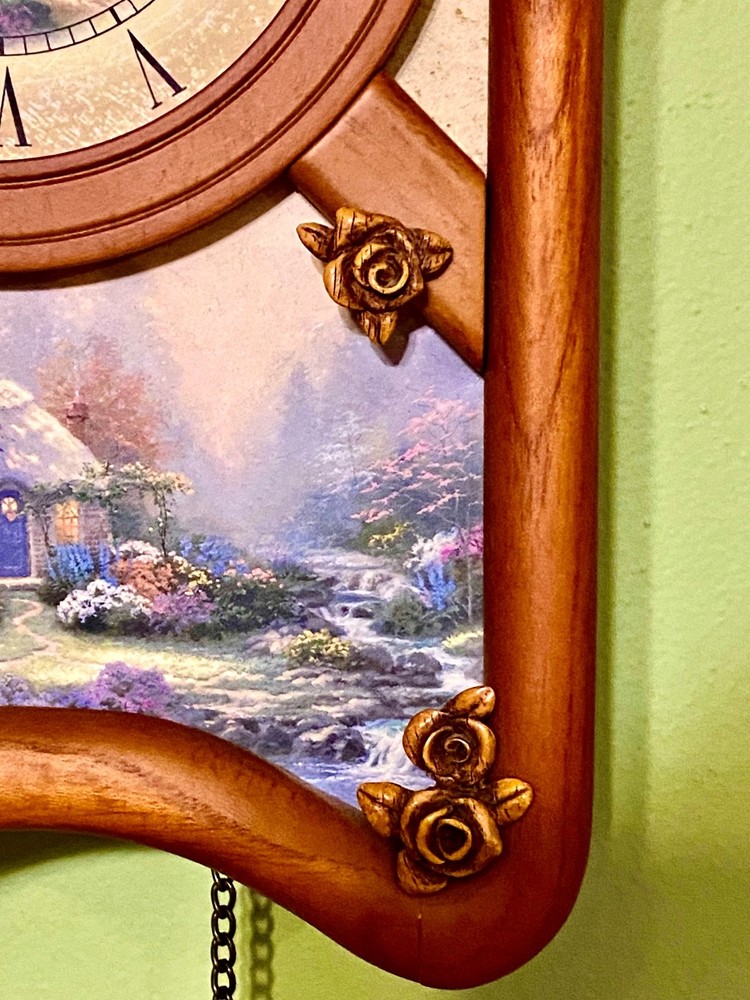 Thomas Kinkade Timeless Memories Cuckoo Clock 2007 Read Entire Listing!