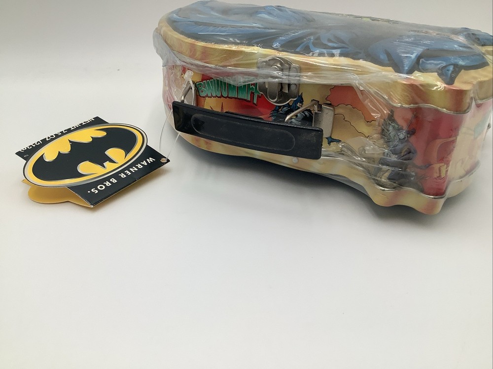 Batman Cartoon Network Tin Lunchbox Sealed WB DC Comics Candy Box