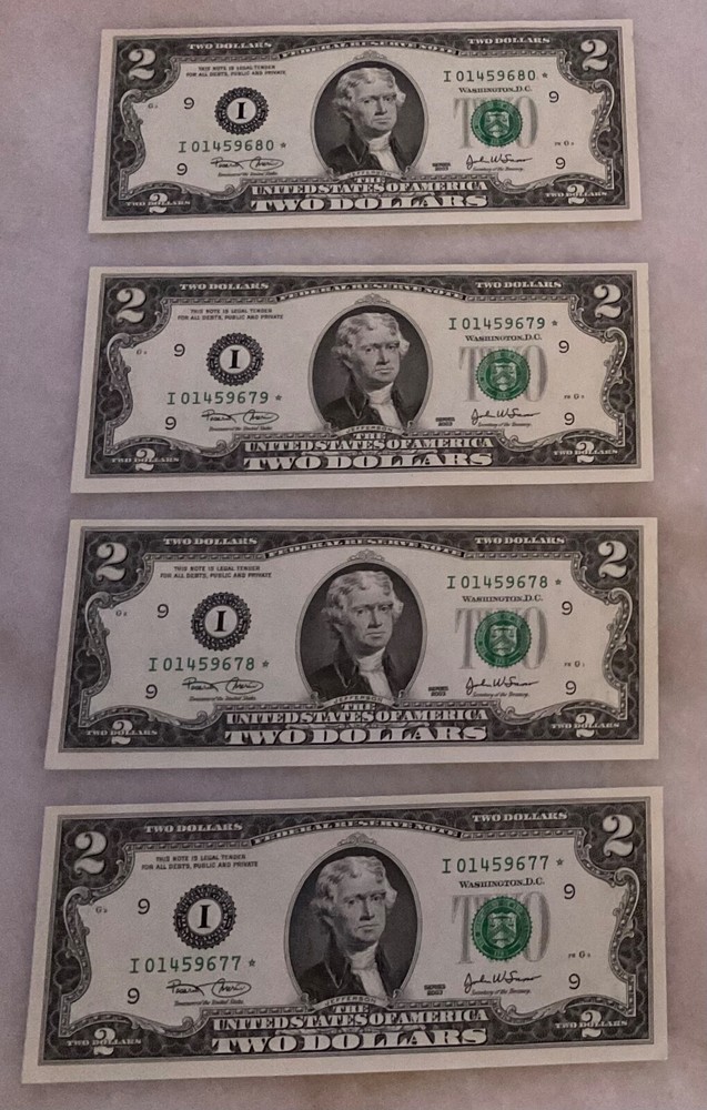 4 TWO DOLLAR STAR NOTES CONSECUTIVE AND MINT LOT 2003