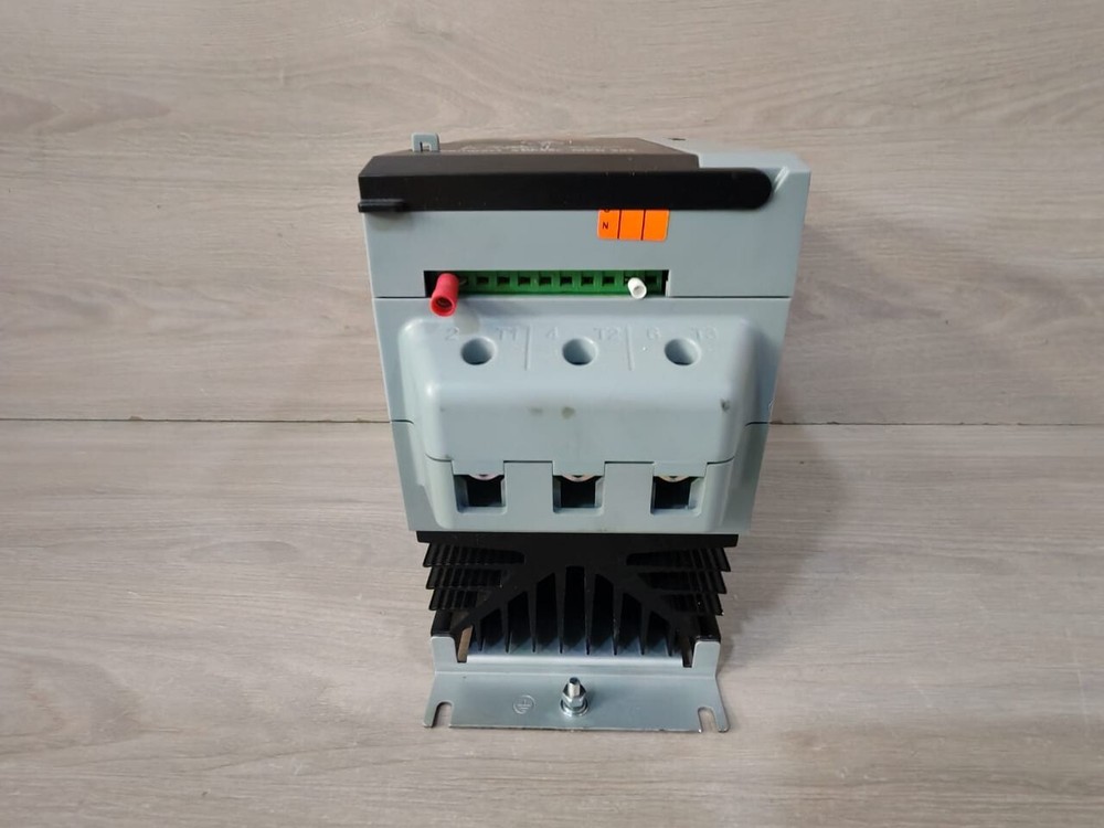 DANFOSS MCD 202-015-T4-CV3 COMPACT SOFT STARTER 175G5210