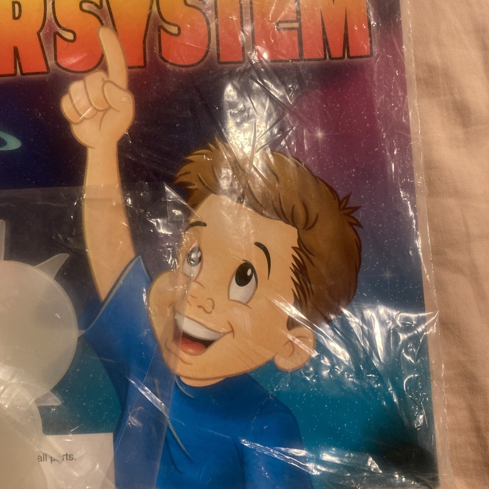 Solar System: Simple Science Book includes GLOW IN DARK planets & sun 2007 NEW