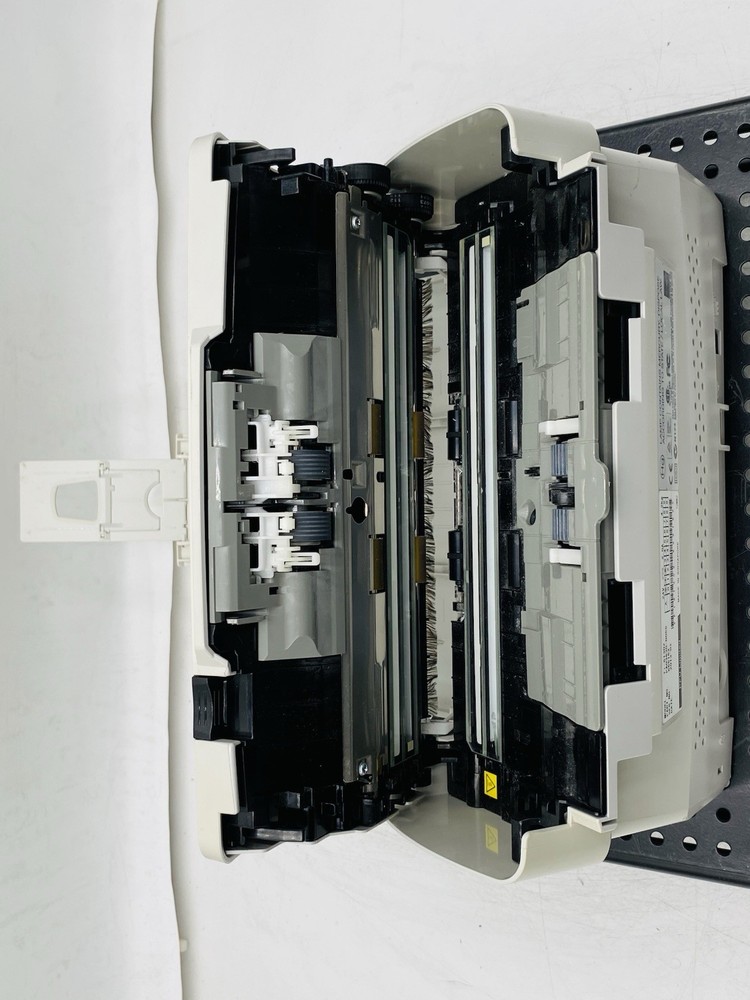 Fujitsu fi-6130z Document Scanners