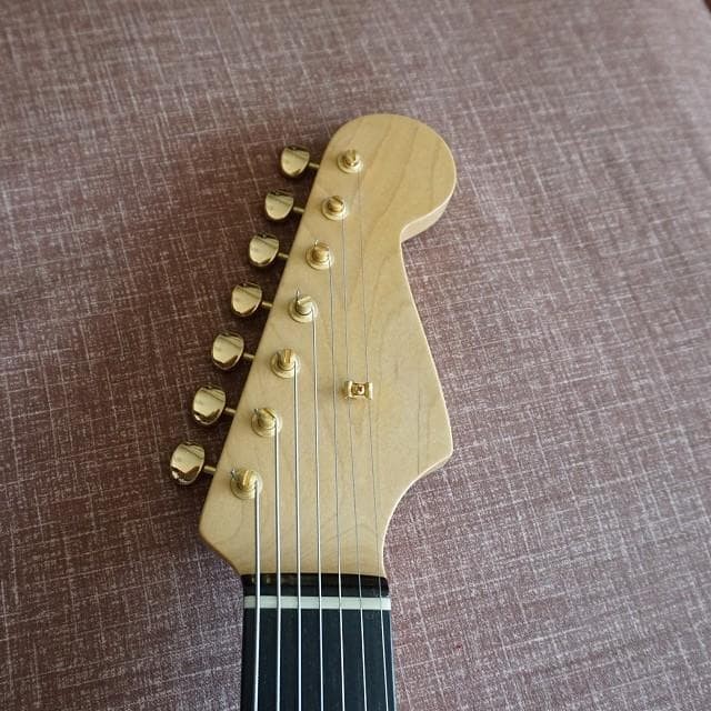 Combat 7 String Specs Custom Guitar