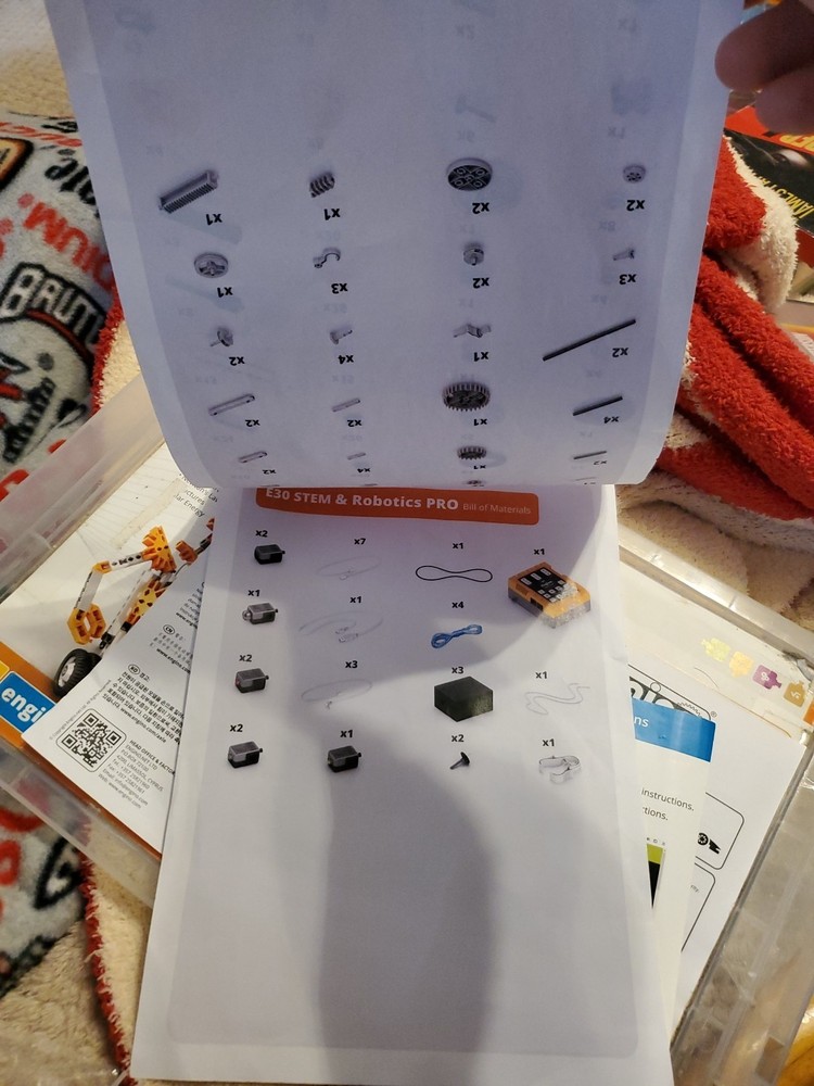 E30 STEM & Robotics Pro Robotics Kit Open Box Parts Set