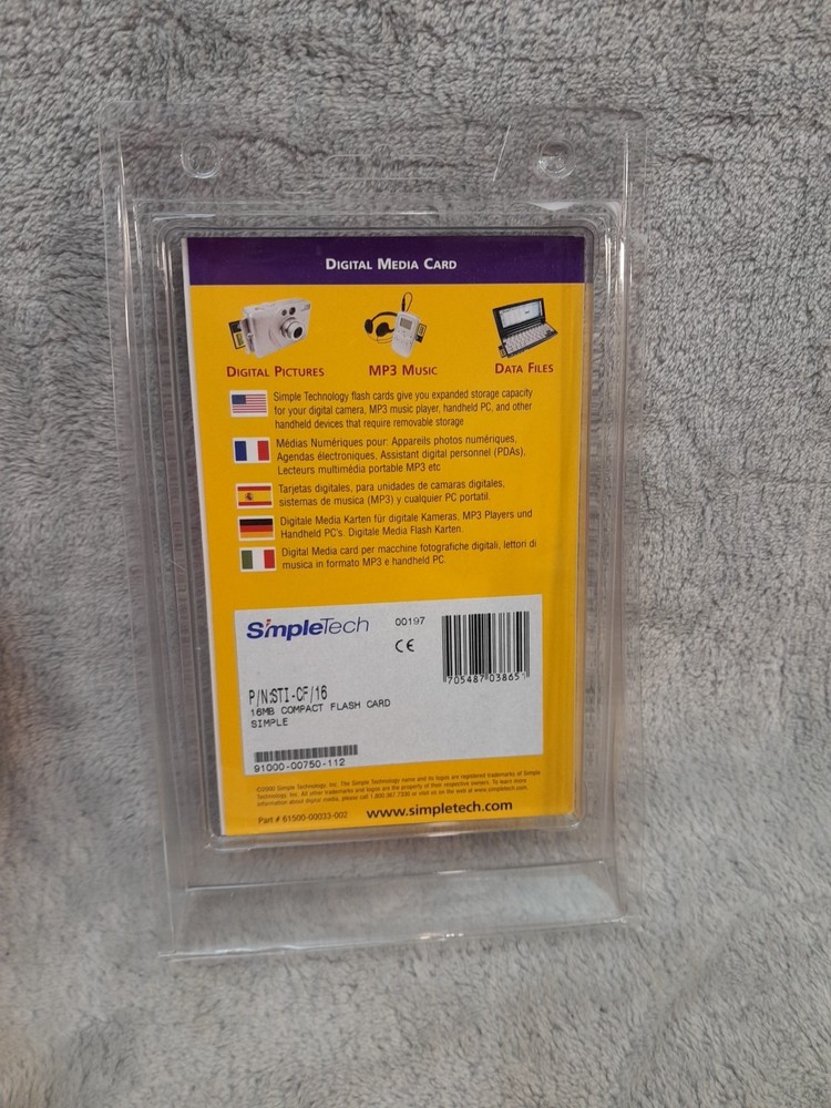 Digital Media Simple Tech Compact Flash Memory Card (16MB)