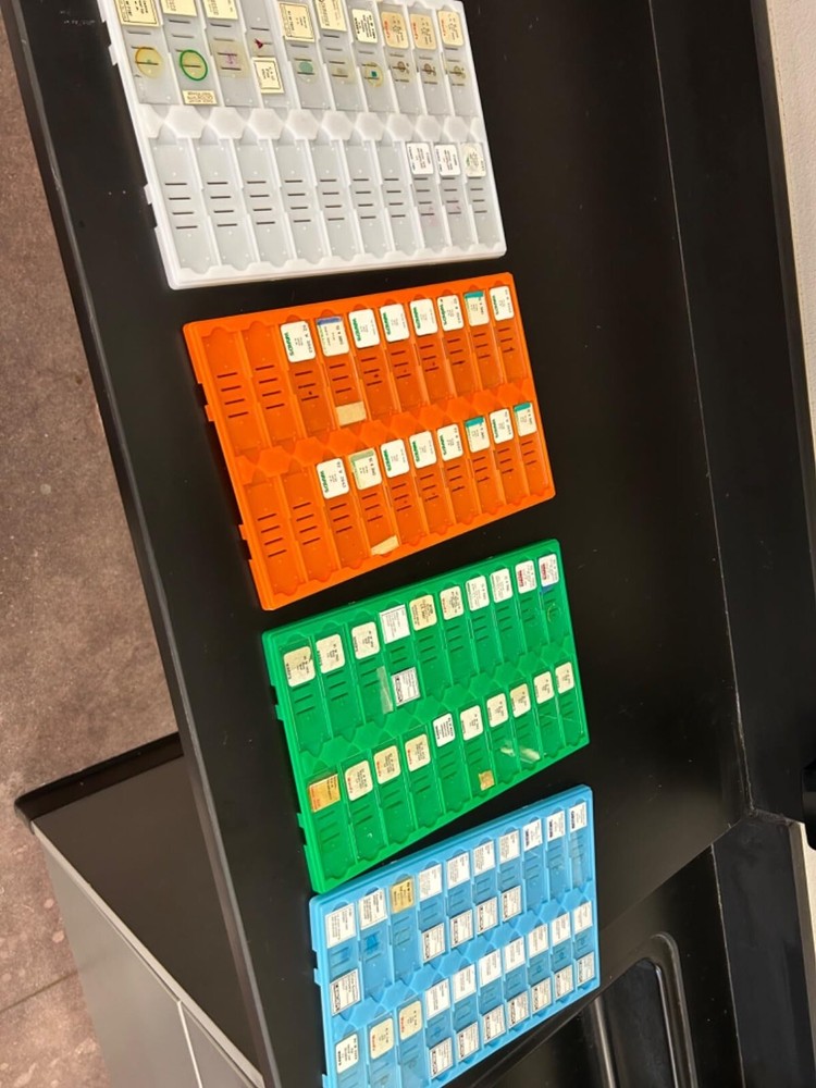 Plastic Microscope Slide Tray; 20 Capacity, Pack of 4