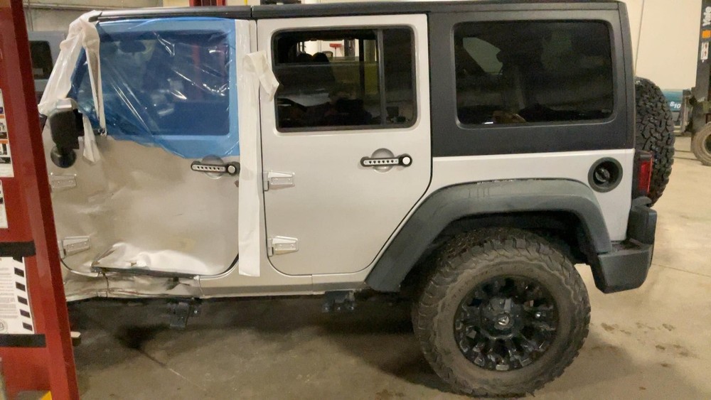 Used Windshield Frame fits: 2011 Jeep Wrangler Grade A
