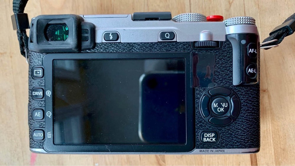 Fuji XE2S
