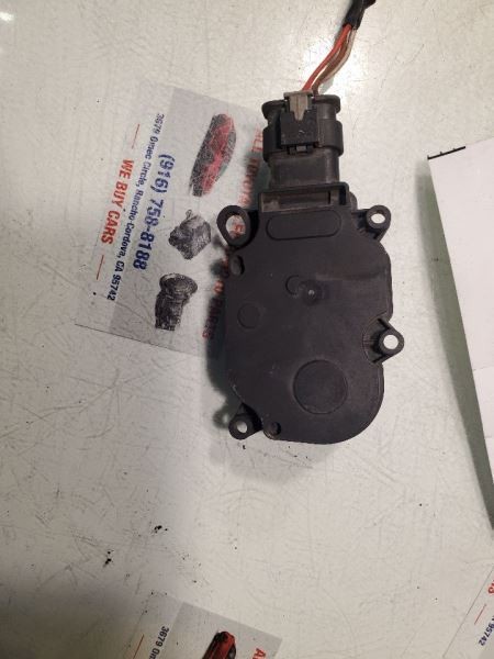 C-MAX 2015 Air Shutter motor control module 42052