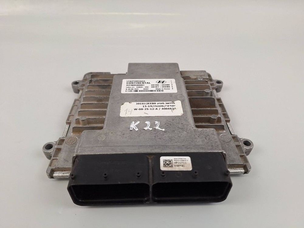 Hyundai Sonata LF 2016 Engine Control Module ECU 391602EEB0