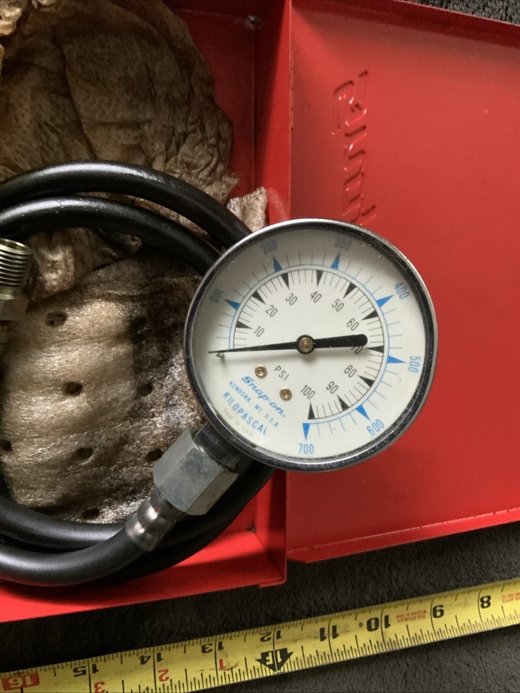 Snap On Kilopascal Compression Tester In Metal Case..,.see Pics…