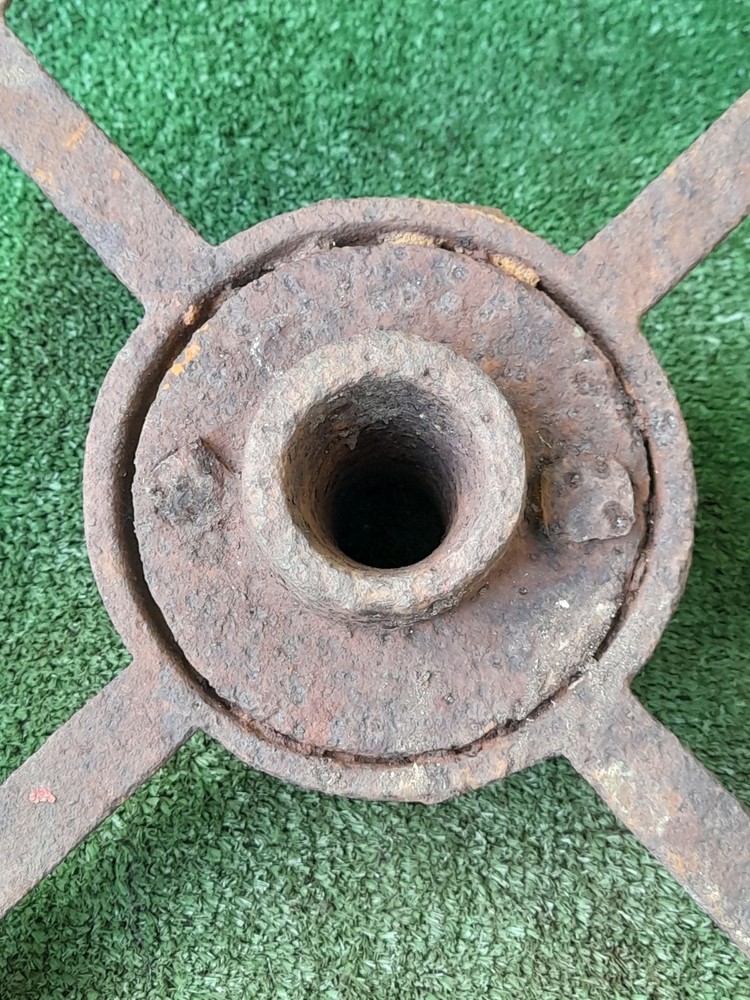Cast Iron Wheel (23)