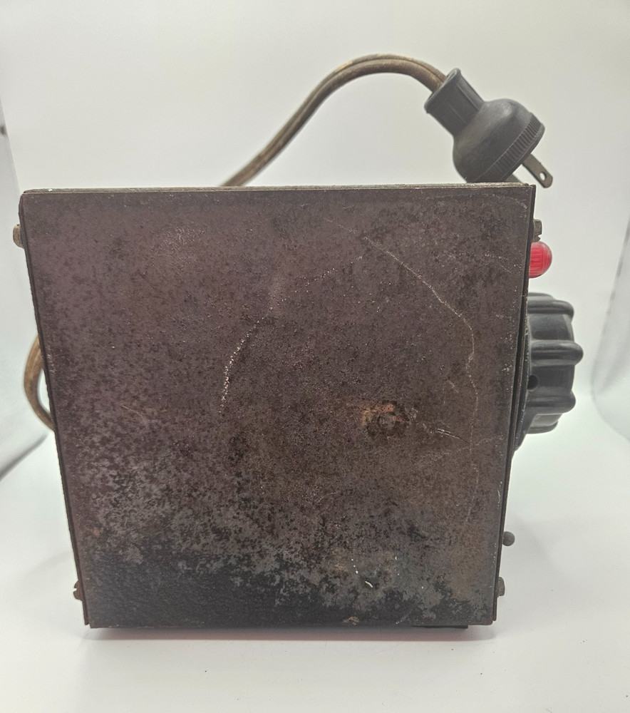 Vintage Standard Electrical Adjust-A-Volt Variable Transformer Variac Untested
