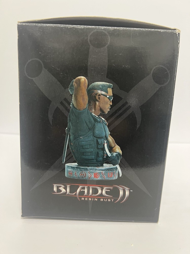 Blade II Resin Bust Marvel 2002 Diamond Select / Dynamic Forces w/ Original Box