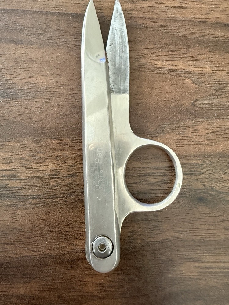 Vintage Sewing Thread Snips Industrial