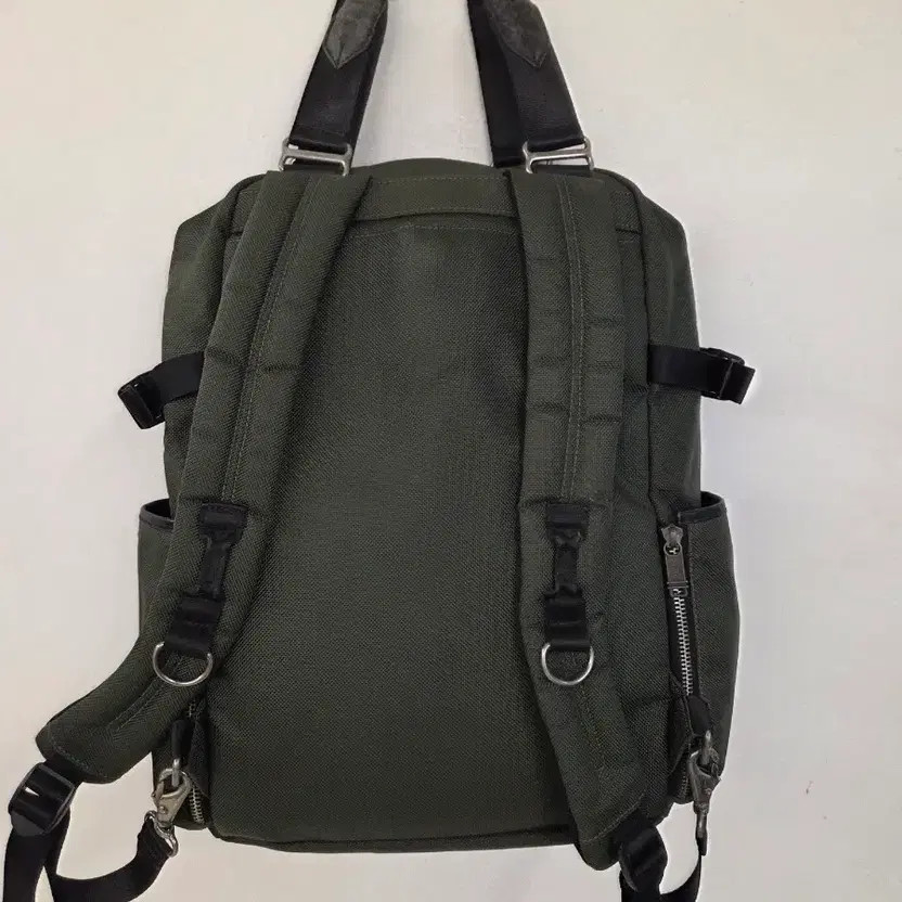 TUMI Alpha Bravo Rezon Olive Backpack Good Condition