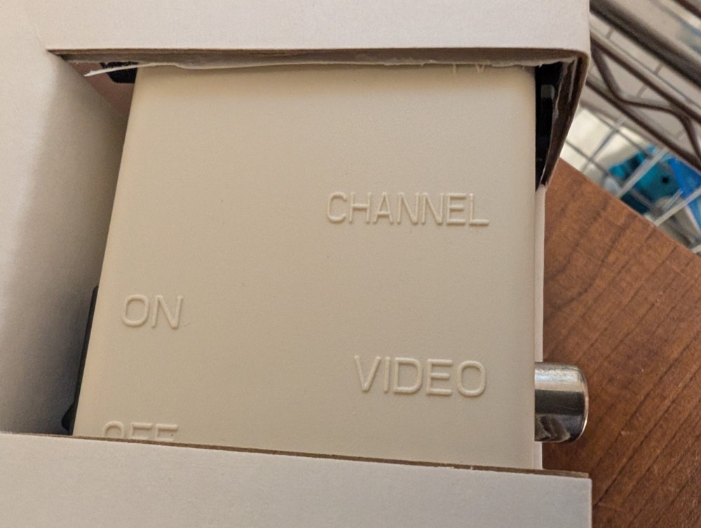 Max Enhanced Vision Digital Magnifier MXP2-D Black and White. New open box