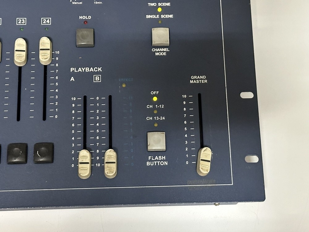 Strand Lighting 100 ~ 12/24 Stage Lighting Controller Console ~ Power Tested