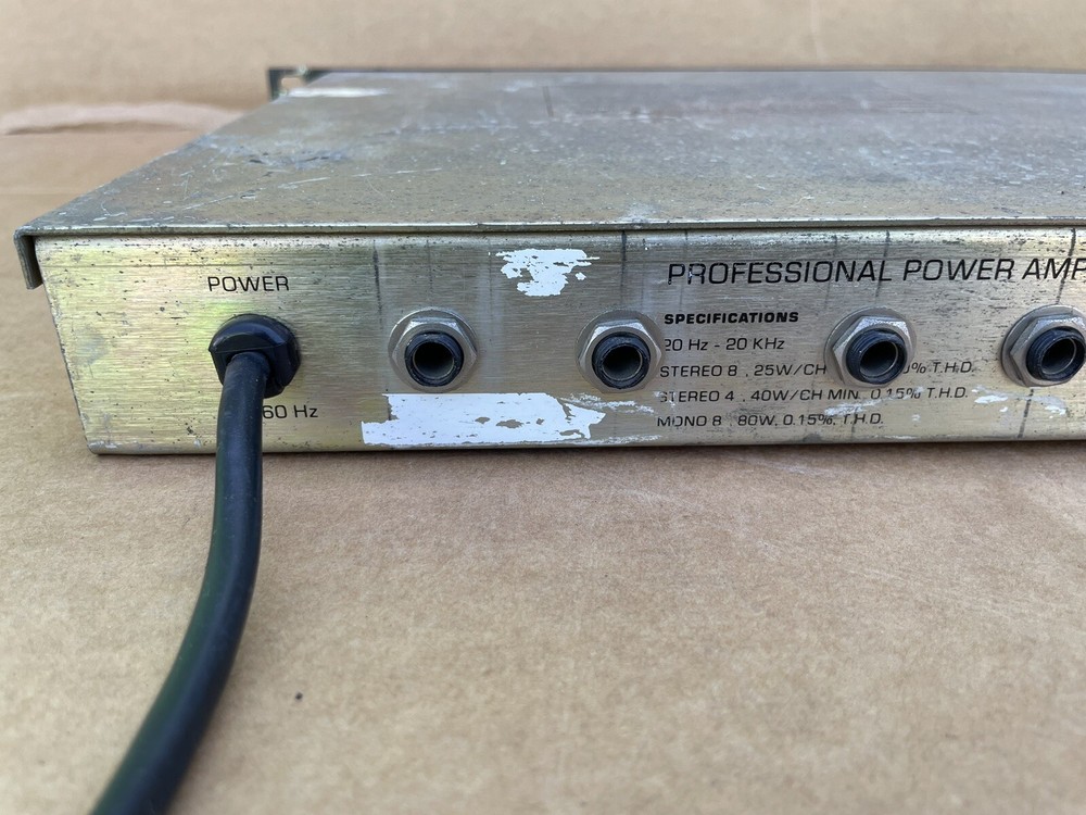 VINTAGE BGW SYSTEMS PROFESSIONAL POWER AMPLIFIER MODEL 75 RED KNOBS TESTED