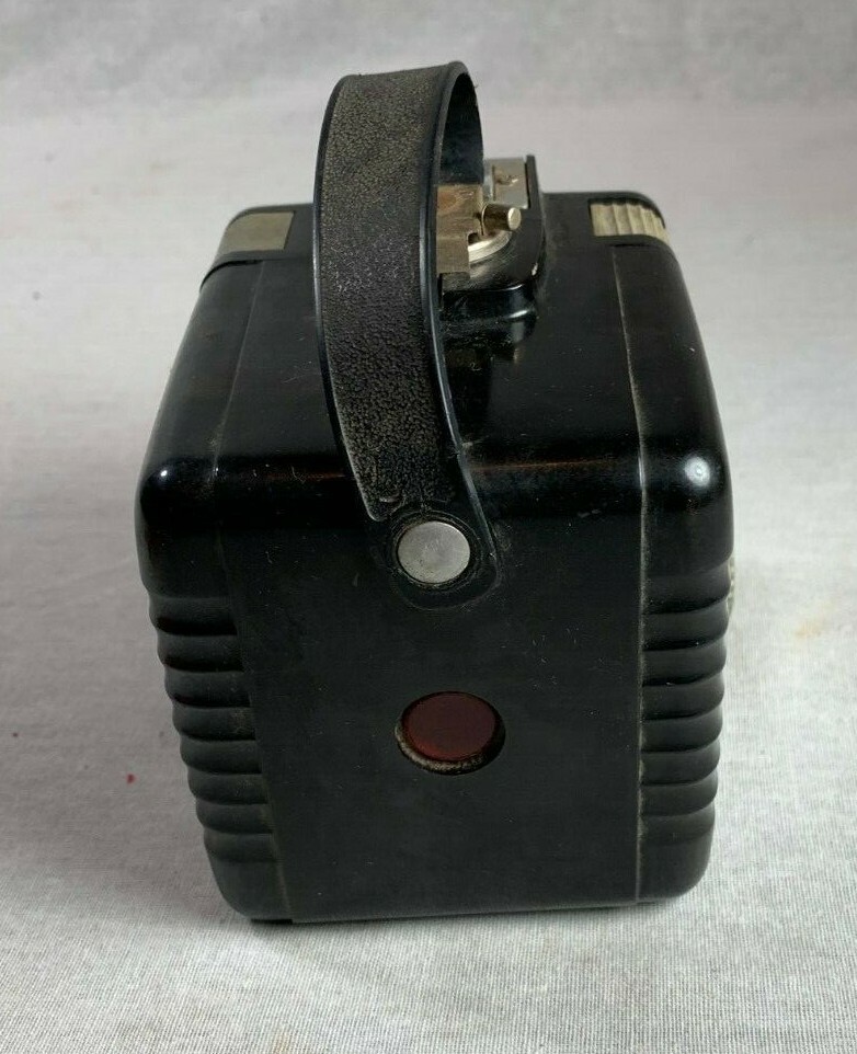 Vintage Kodak Brownie Hawkeye Flash Camera Untested