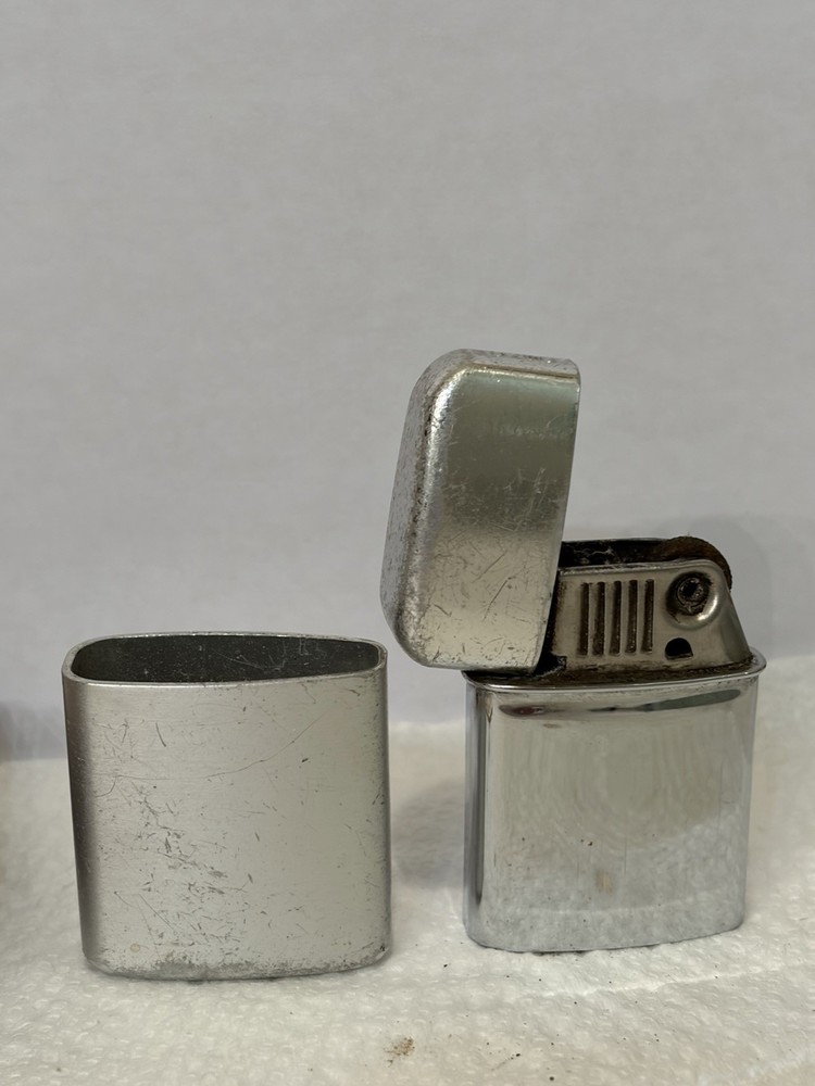 Vintage Ronson Lighter-“TYPHOON”-Model “Whirlwind” Box-Ronson Use Booklet-