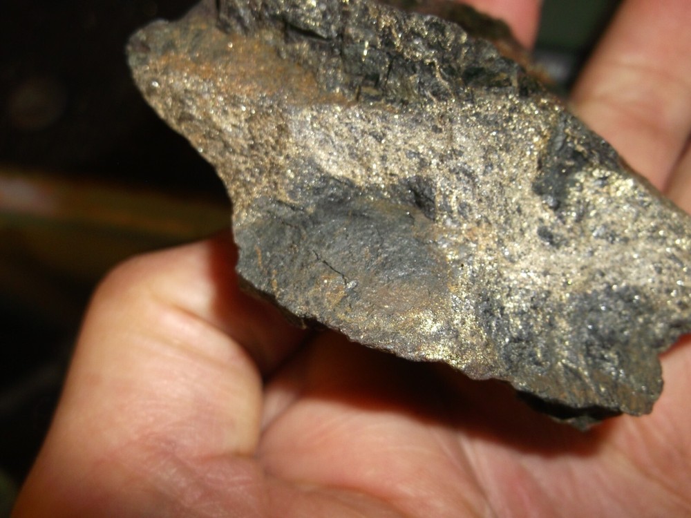 Gold, silver, copper, 258 grams samples ,ore high grade .