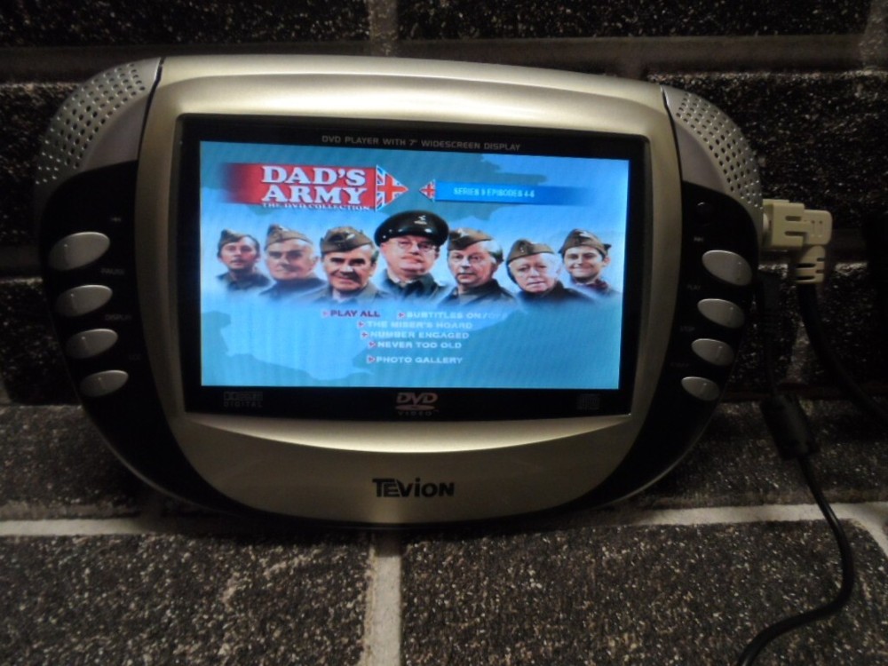 Tevion Portable Dvd Player with 2 Screen with Remote Control