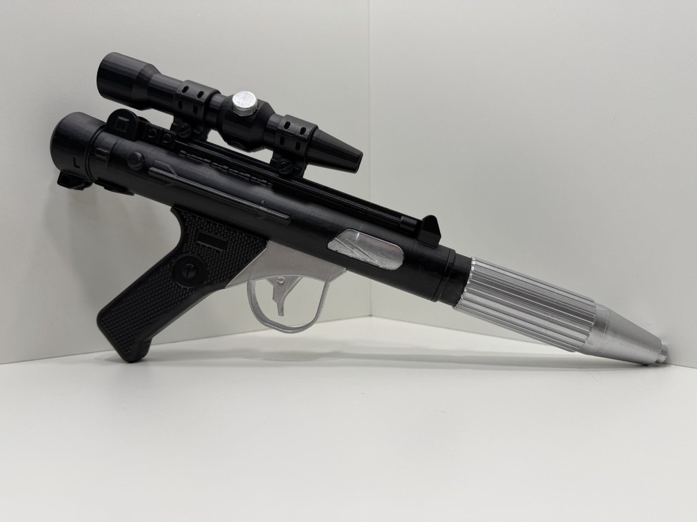 ✨ Star Wars DH-17 Blaster Pistol – 3D Printed Cosplay Accessory ✨