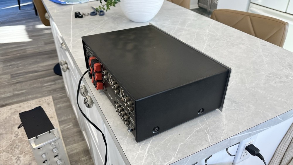 NICE 120VOLT MARANTZ 3200 STEREO PREAMP PERFECT WORKING