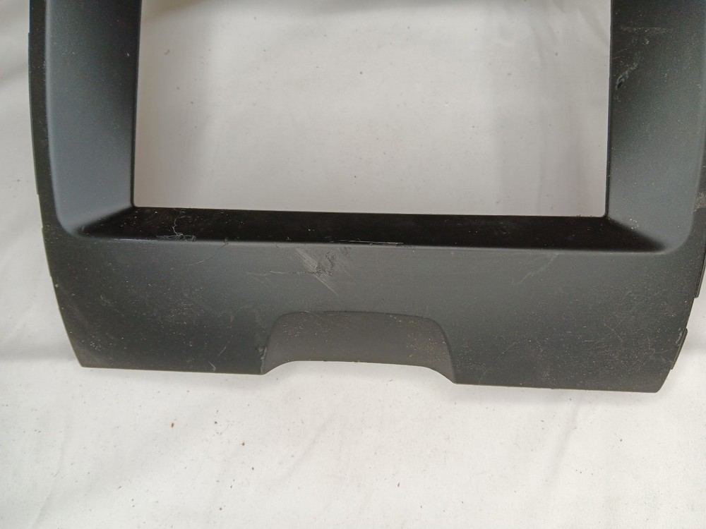 FT4T-18E245-FJ *Read Description* FORD RADIO CONTROL PANEL