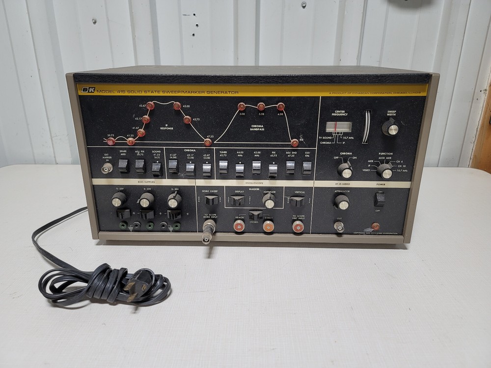 Vintage B&K Model 415 Solid State Sweep/Marker Generator 1968 Dynascan