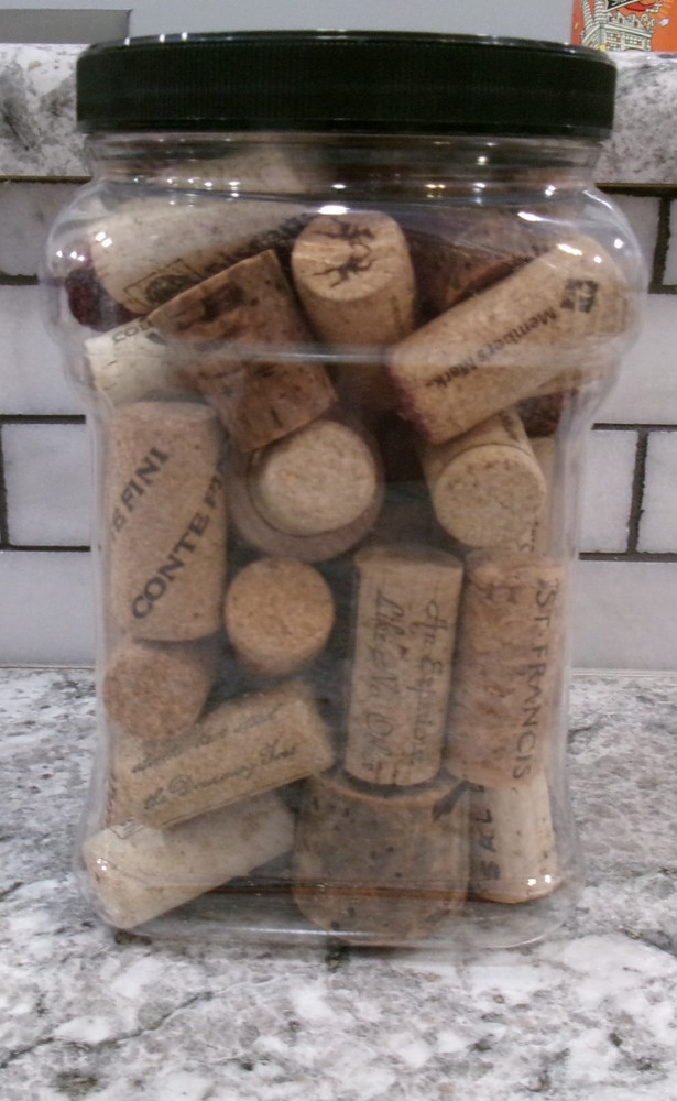 Wine Corks, Assorted Brands & Sizes, Craft/Wedding Projects,