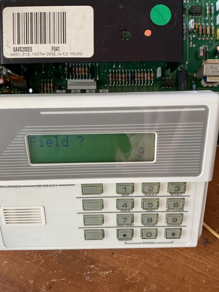 Ademco Vista-20SE Security Control Panel / Honeywell