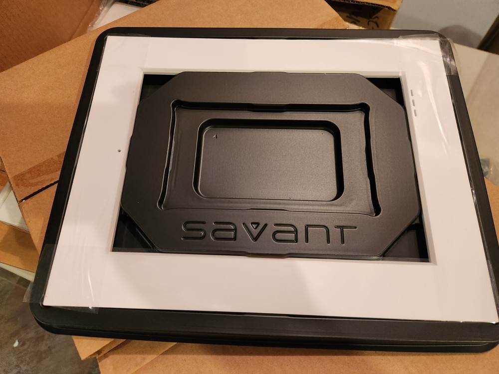 Savant in wall Bezel for i pad