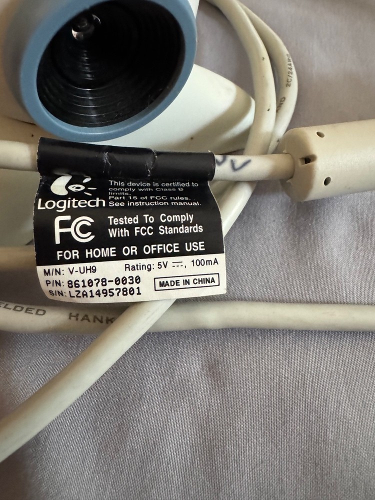 Logitech V-UH9 Webcam with Stand Untested AS IS