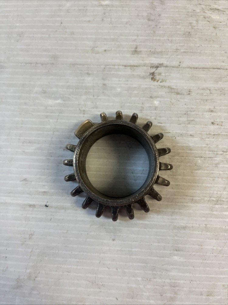 NORTON COMMANDO 850 SHORT THREADS EXHAUST PIPE NUT LOCK RING 06-3988