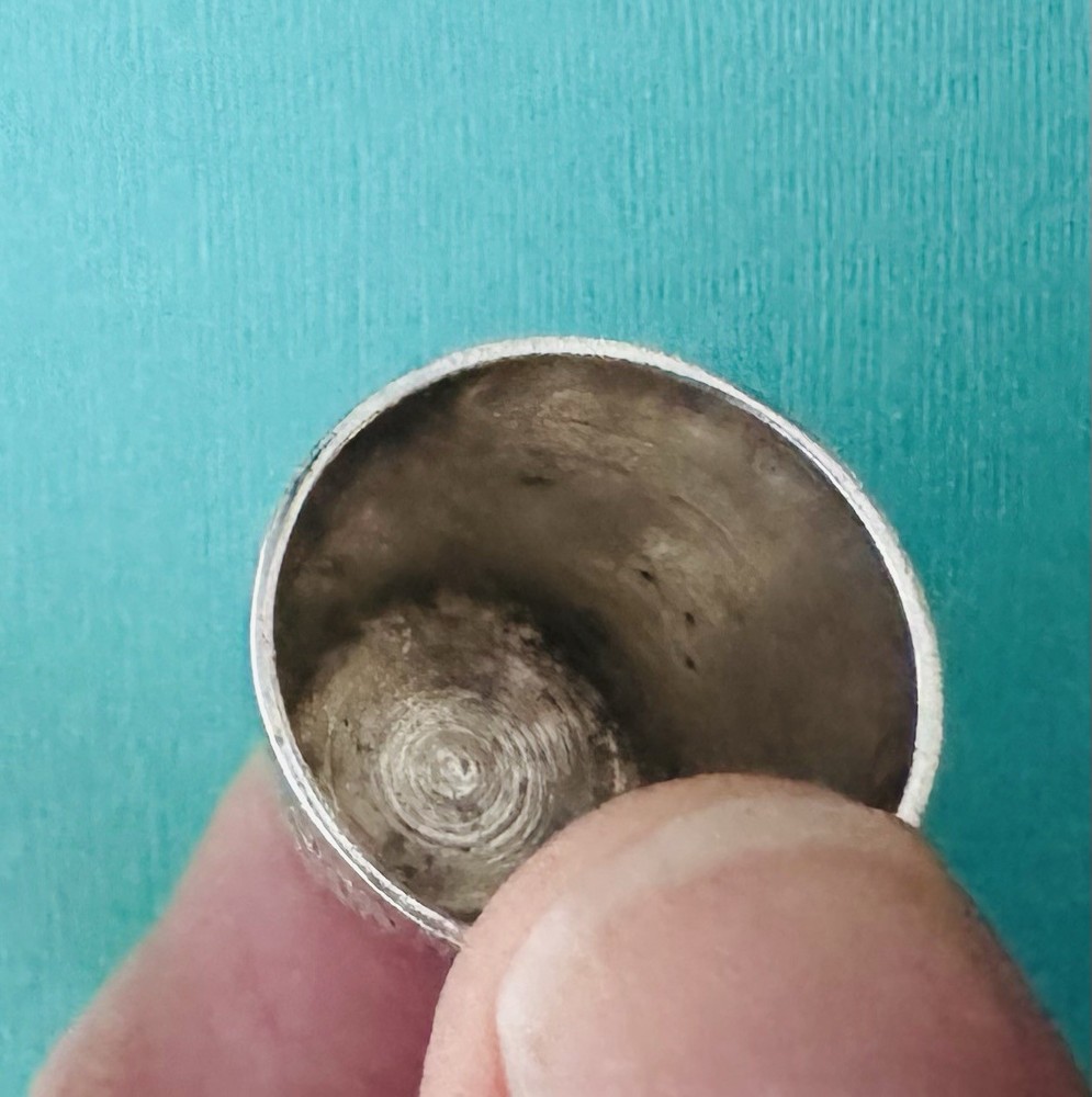 Silver Antique Thimble