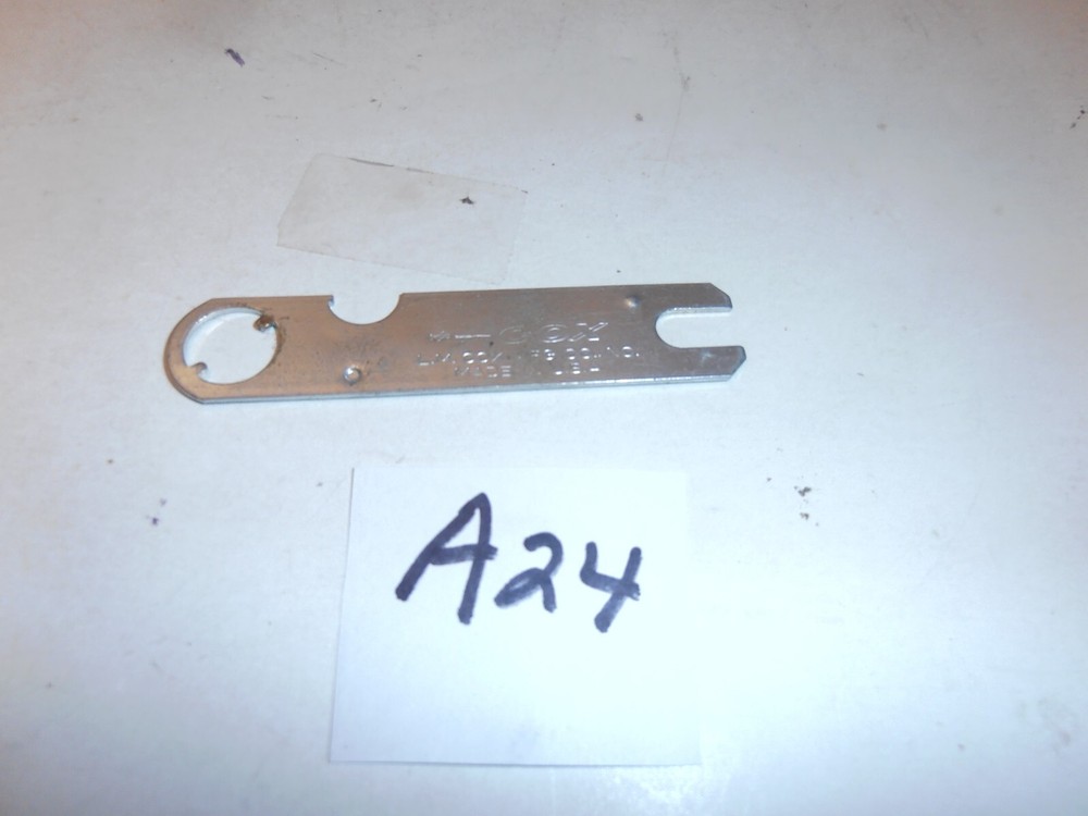 Cox Wrench