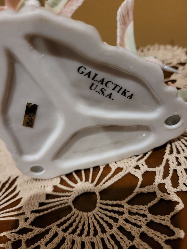 Porcelain Hummingbird Tart Burner